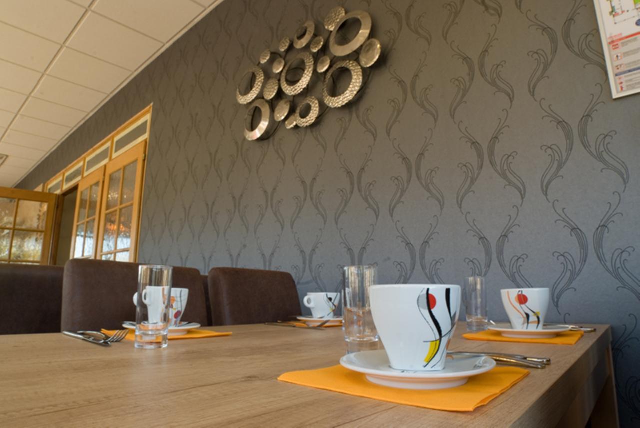 Logis Hotel Restaurant De La Madeleine Commercy Kültér fotó
